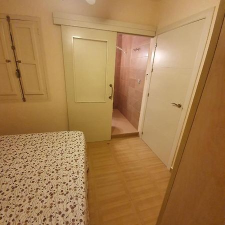 Room In Benidorm Downtown En Piso Compartido Alicante Exteriér fotografie