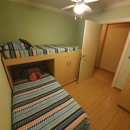 Room In Benidorm Downtown En Piso Compartido Alicante Exteriér fotografie
