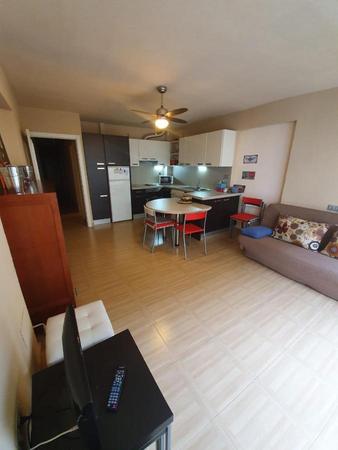 Room In Benidorm Downtown En Piso Compartido Alicante Exteriér fotografie